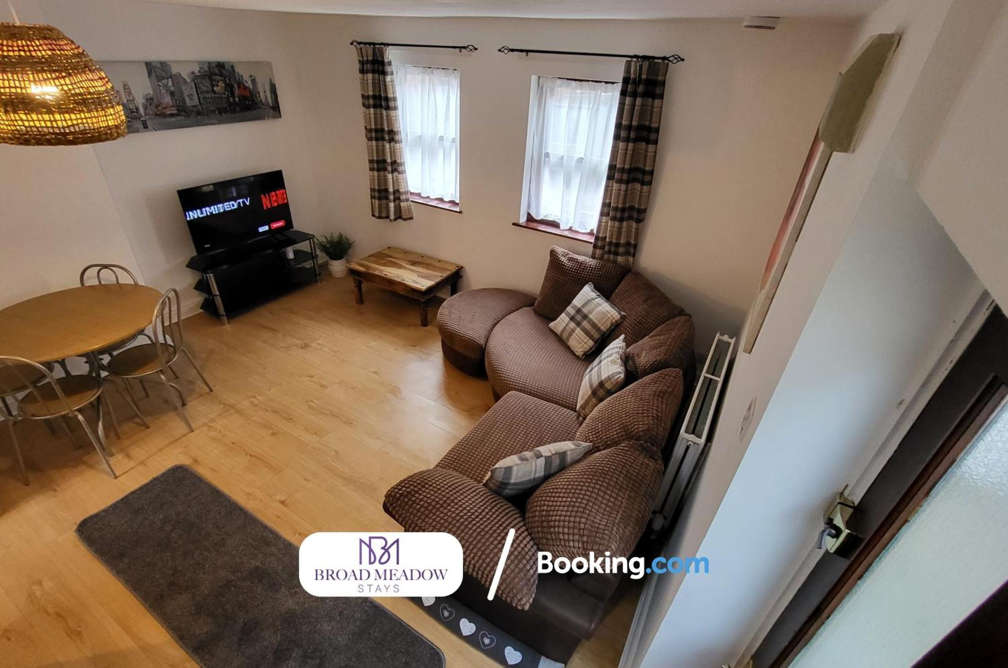 Last-Minute Offers L 3-Bed House By Broad Meadow Stays L Short Lets L Family, Business, Students L Lincoln L Parking Kültér fotó