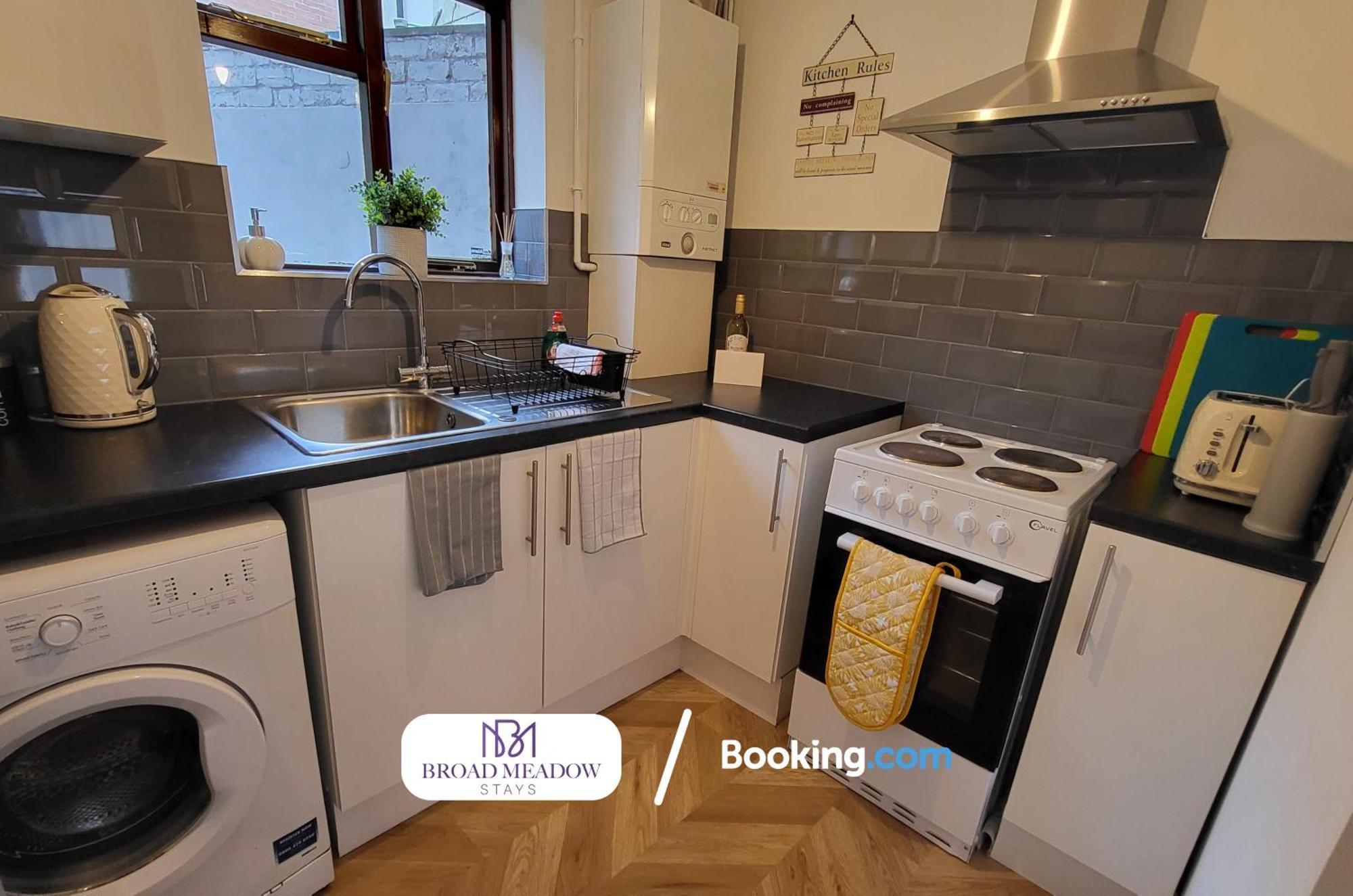 Last-Minute Offers L 3-Bed House By Broad Meadow Stays L Short Lets L Family, Business, Students L Lincoln L Parking Kültér fotó